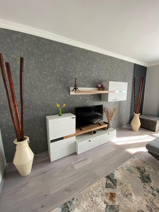 Oliaparman Apartment Eger